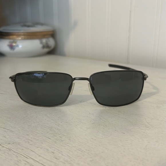 Oakley Other - Oakley squarewire sunglasses